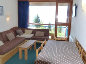 Appartement 2 pièces pour 5, près des pistes à Arc 1800, parking optionnel - FR-1-411-205